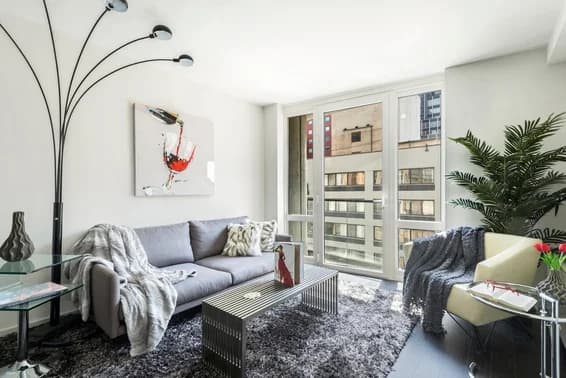 235 East 44 Street #11B, Manhattan, NY 10017