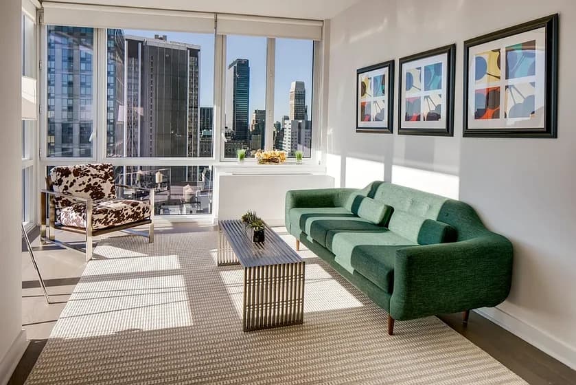 309 5 Ave #32C, Manhattan, NY 10016 apartment_living_room 1