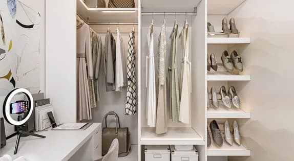 19 Dutch Street #40C, Manhattan, NY 10038