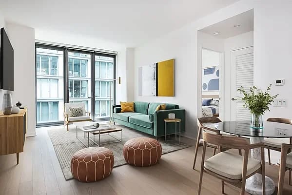 7 West 21 Street #16J, Manhattan, NY 10010 apartment_living_room 1