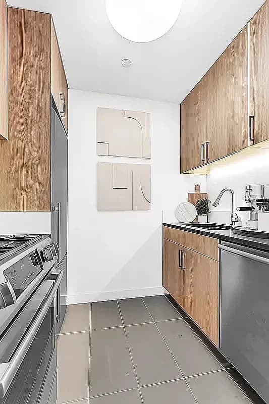 200 East 39 Street #602, Manhattan, NY 10016 apartment_kitchen 1