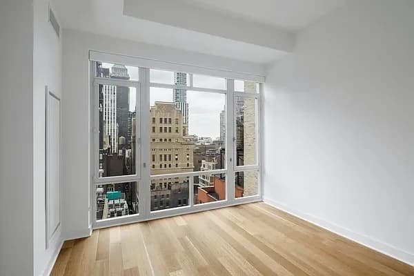 1050 Avenue Of The Americas #4D, Manhattan, NY 10018
