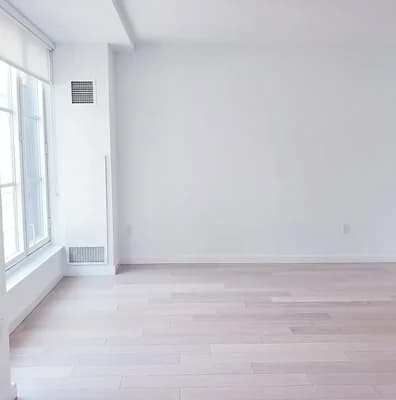 535 West 43 Street #1FNORTH, Manhattan, NY 10036