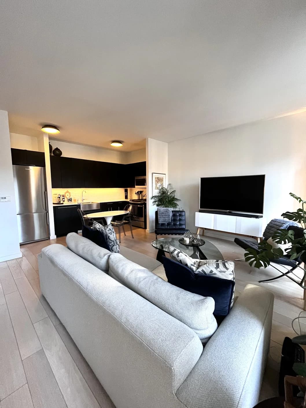 535 West 43 Street #NORTH 12G, Manhattan, NY 10036