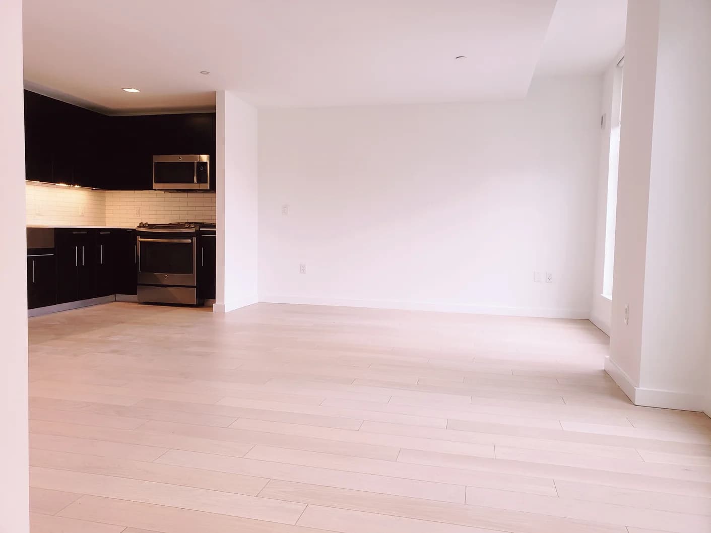 535 West 43 Street #NORTH 15F, Manhattan, NY 10036 - Image 1