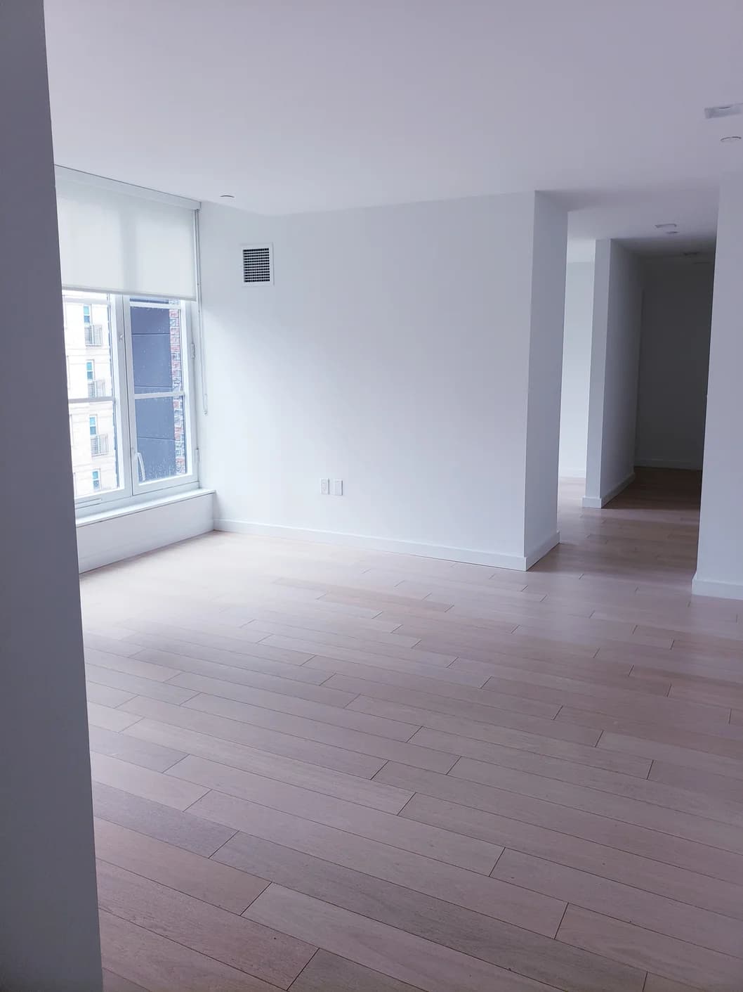 535 West 43 Street #SOUTH 14A, Manhattan, NY 10036