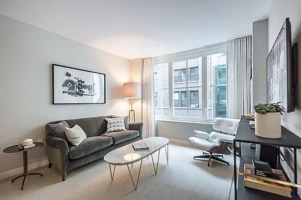 535 West 43 Street #SOUTH3A, Manhattan, NY 10036