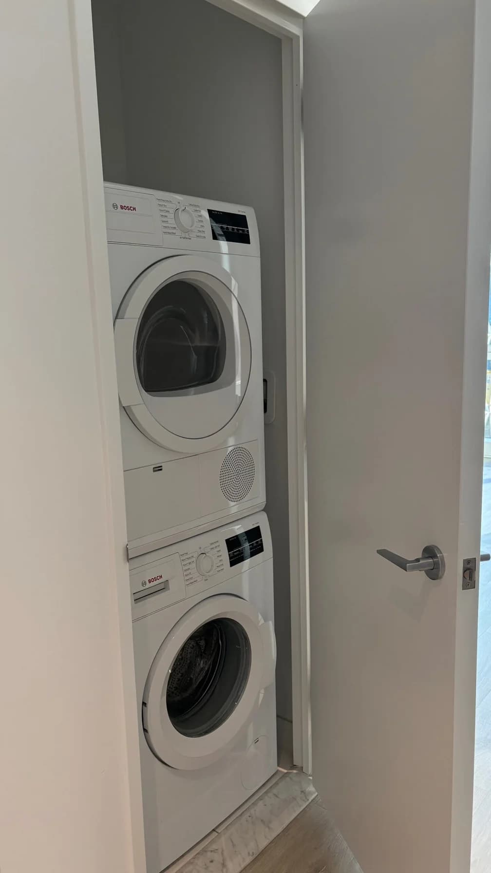 ARO 242 West 53 Street #17-B, Manhattan, NY 10019 apartment_washer_dryer 1
