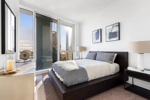 242 West 53 Street #41-A, Manhattan, NY 10019