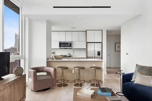 242 West 53 Street #47-D, Manhattan, NY 10019