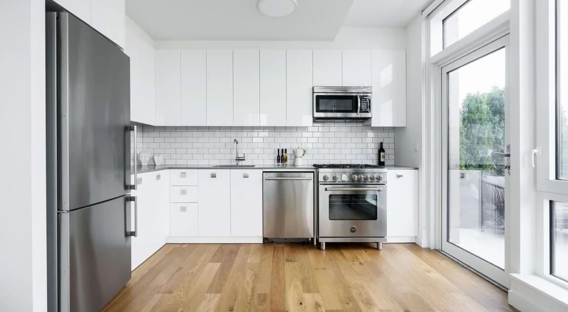 125 Delancey Street #1009, Manhattan, NY 10002 apartment_kitchen 1