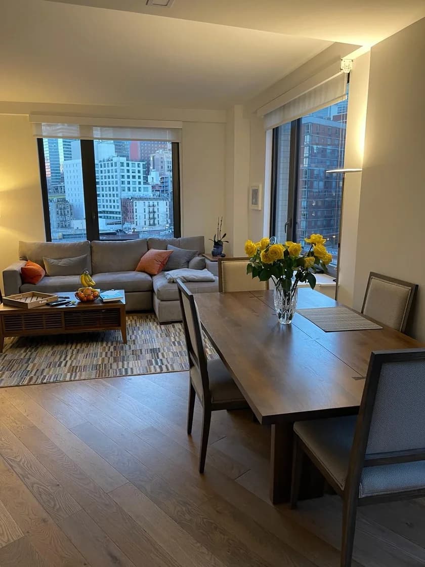 445 West 35 Street #6-N, Manhattan, NY 10018 apartment_dining_room 1