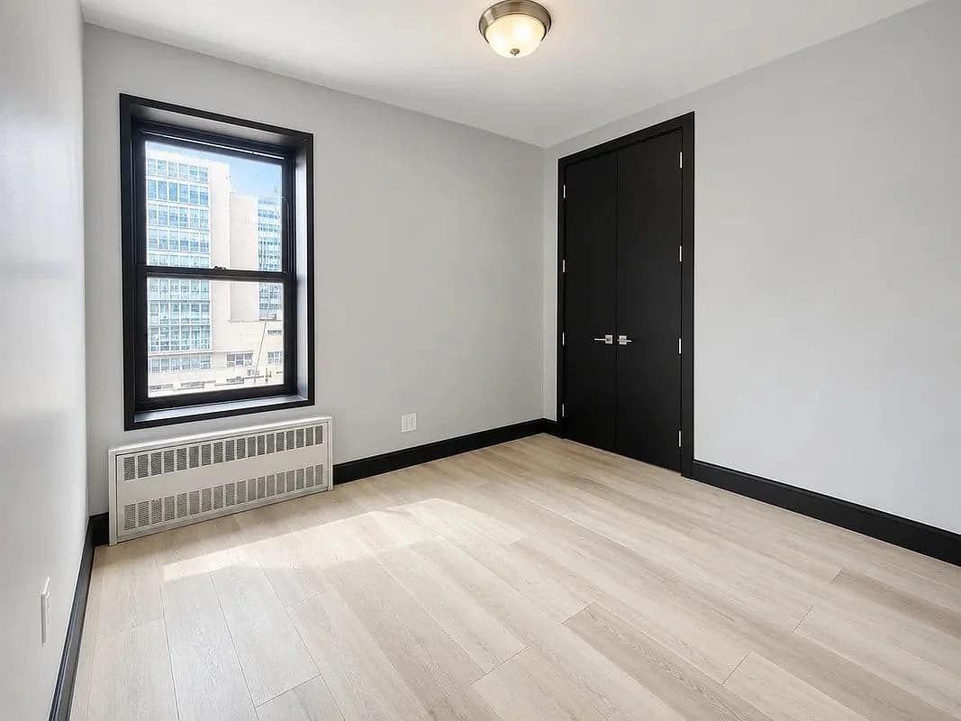 330 E 100 St #6C, Manhattan, NY 10029 apartment_bedroom_room 1