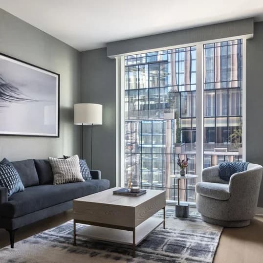 455 10 Avenue #38A, Manhattan, NY 10018 apartment_living_room 1