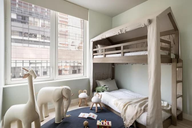 30 West 60 Street #12D, Manhattan, NY 10023