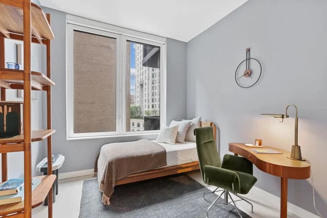 30 West 60 Street #14B, Manhattan, NY 10023