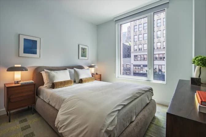 335 8 Avenue #609, Manhattan, NY 10001