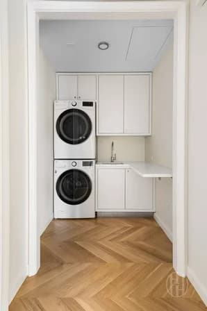 109 East 79 Street #10E, Manhattan, NY 10075