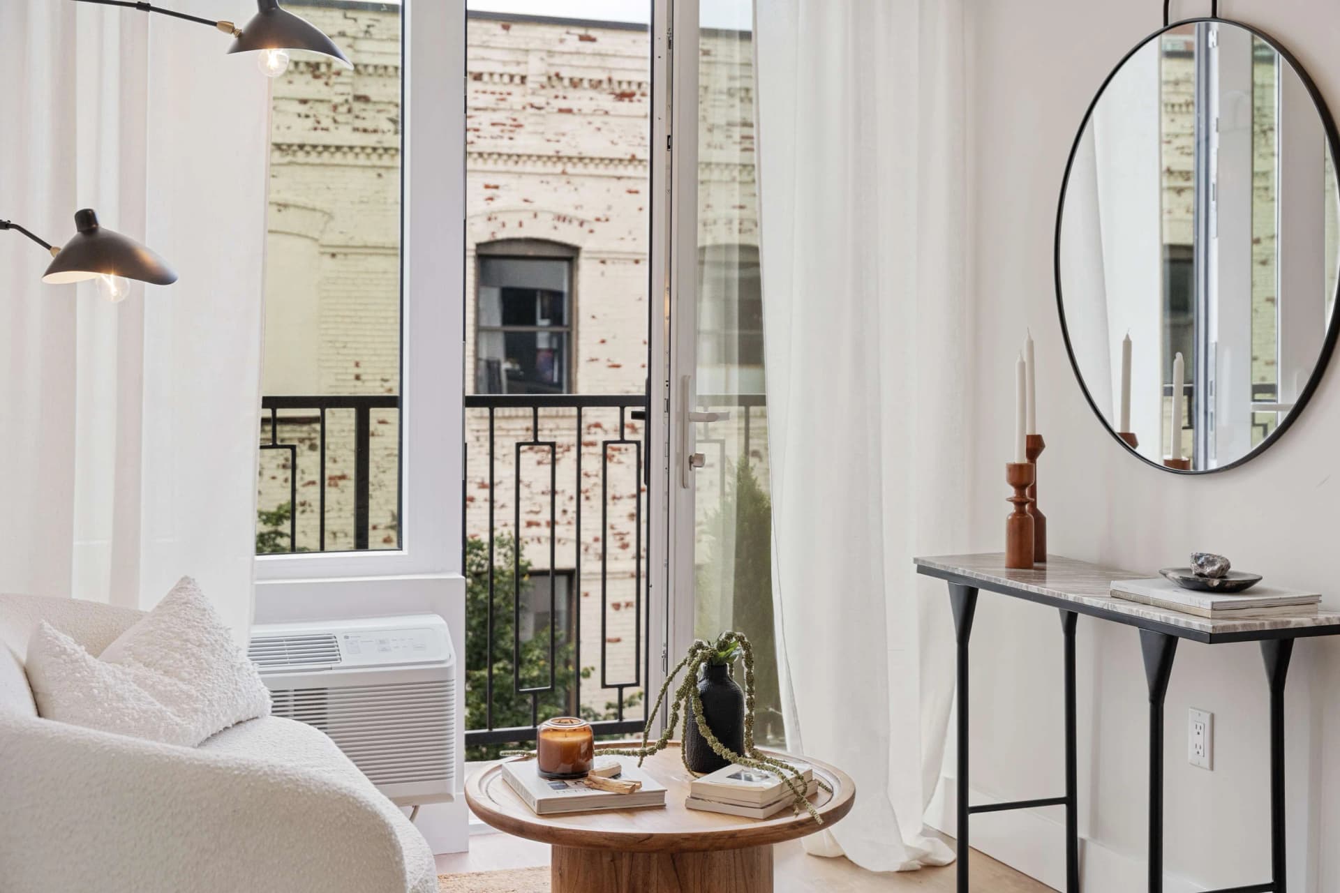 286 Rider Avenue #518, The Bronx, NY 10451 apartment_living_room 1