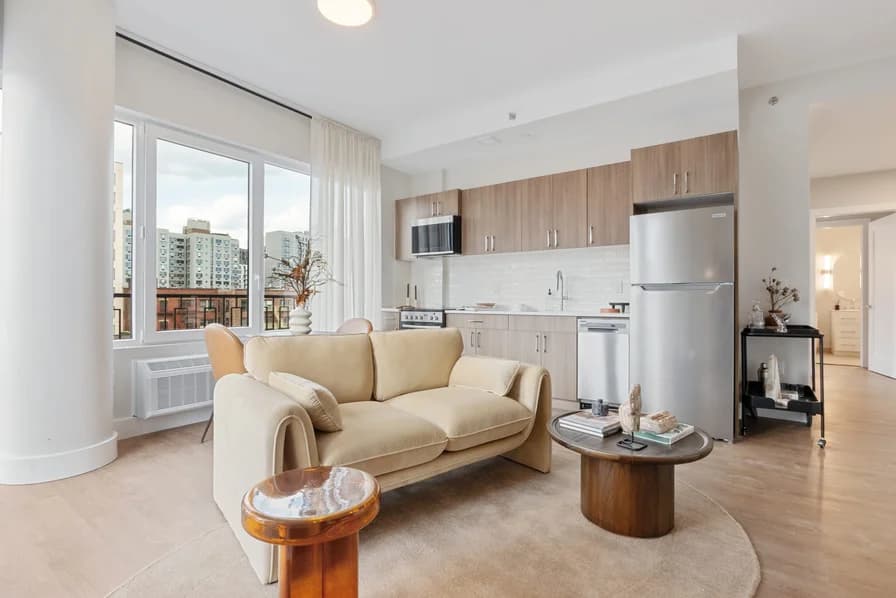 286 Rider Avenue #718, The Bronx, NY 10451 - Image 1