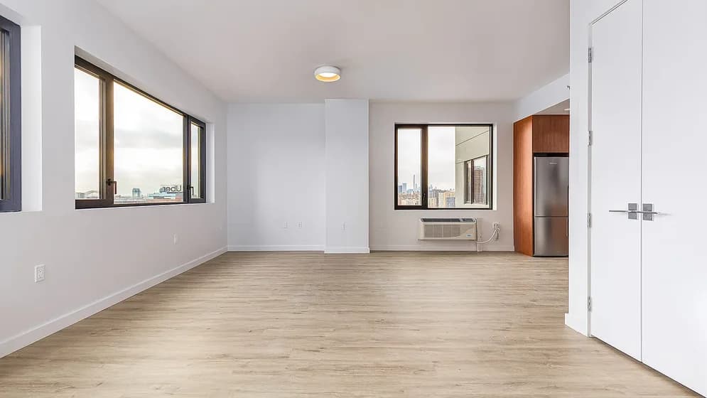 276 Grand Concourse #1211, Bronx, NY 10451 apartment_living_room 1