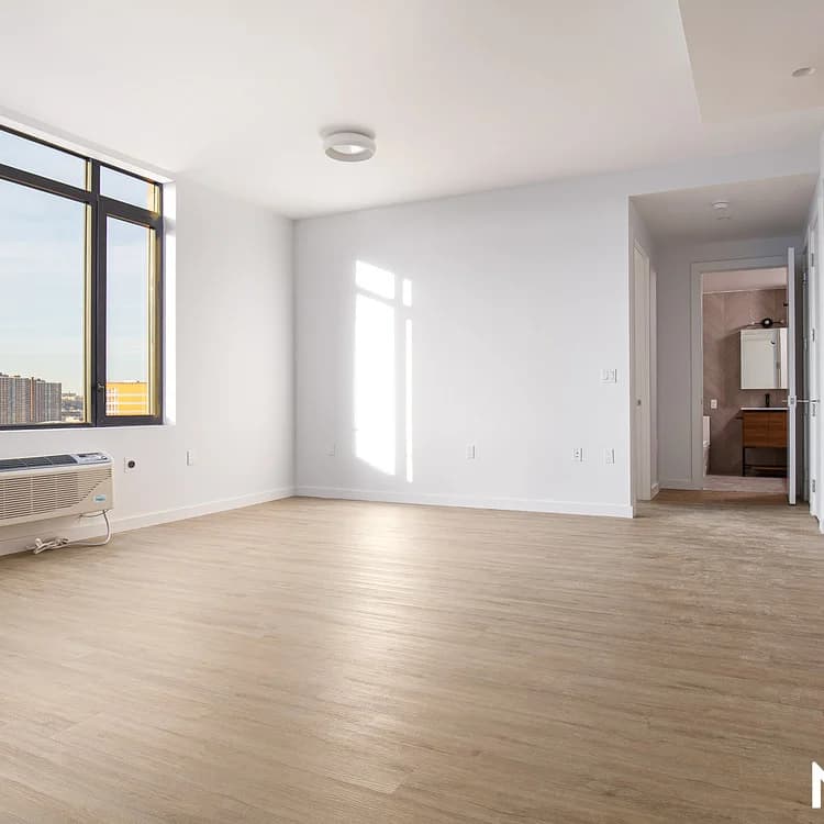276 Grand Concourse #1215, Bronx, NY 10451 apartment_living_room 1