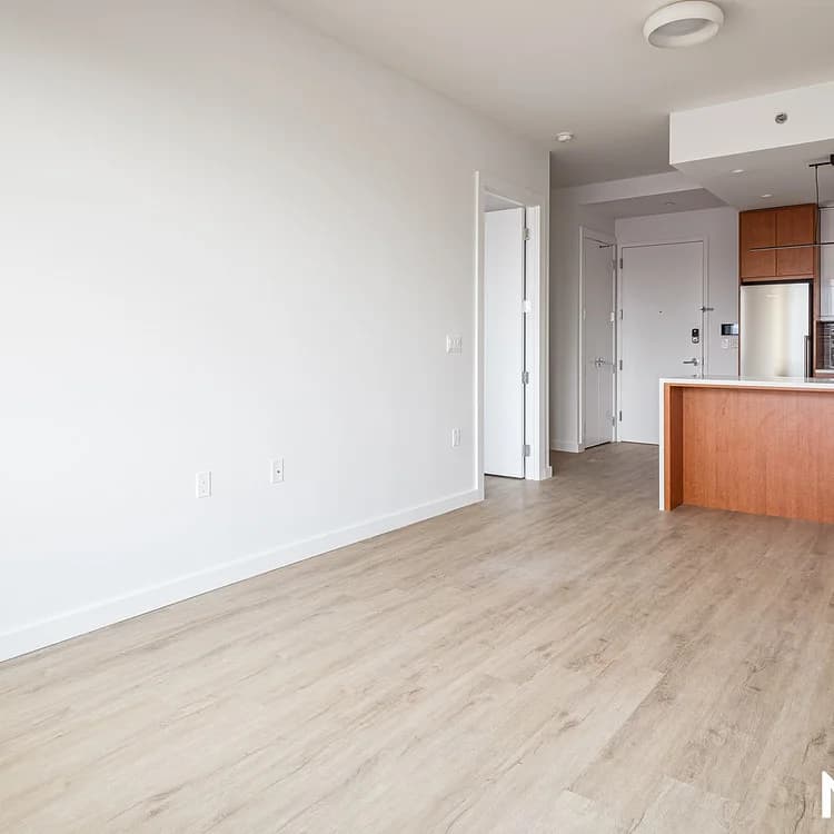 276 Grand Concourse #608, Bronx, NY 10451 apartment_living_room 1