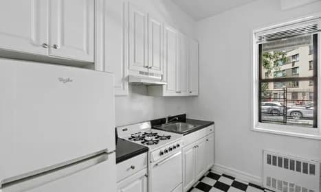 2400 Webb Avenue #04H, Bronx, NY 10468