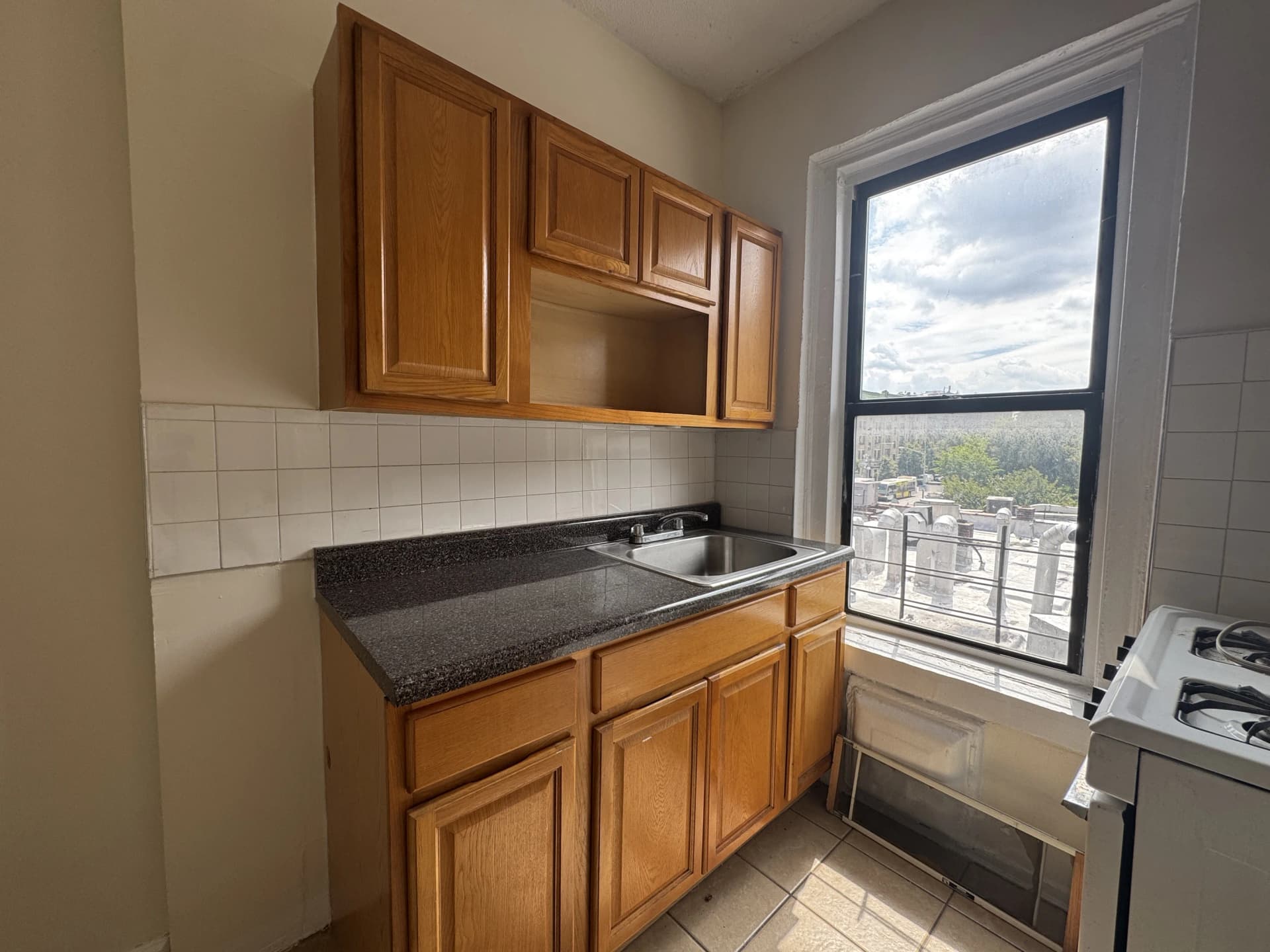 2467 University Avenue #2E, Bronx, NY 10468 apartment_kitchen 1