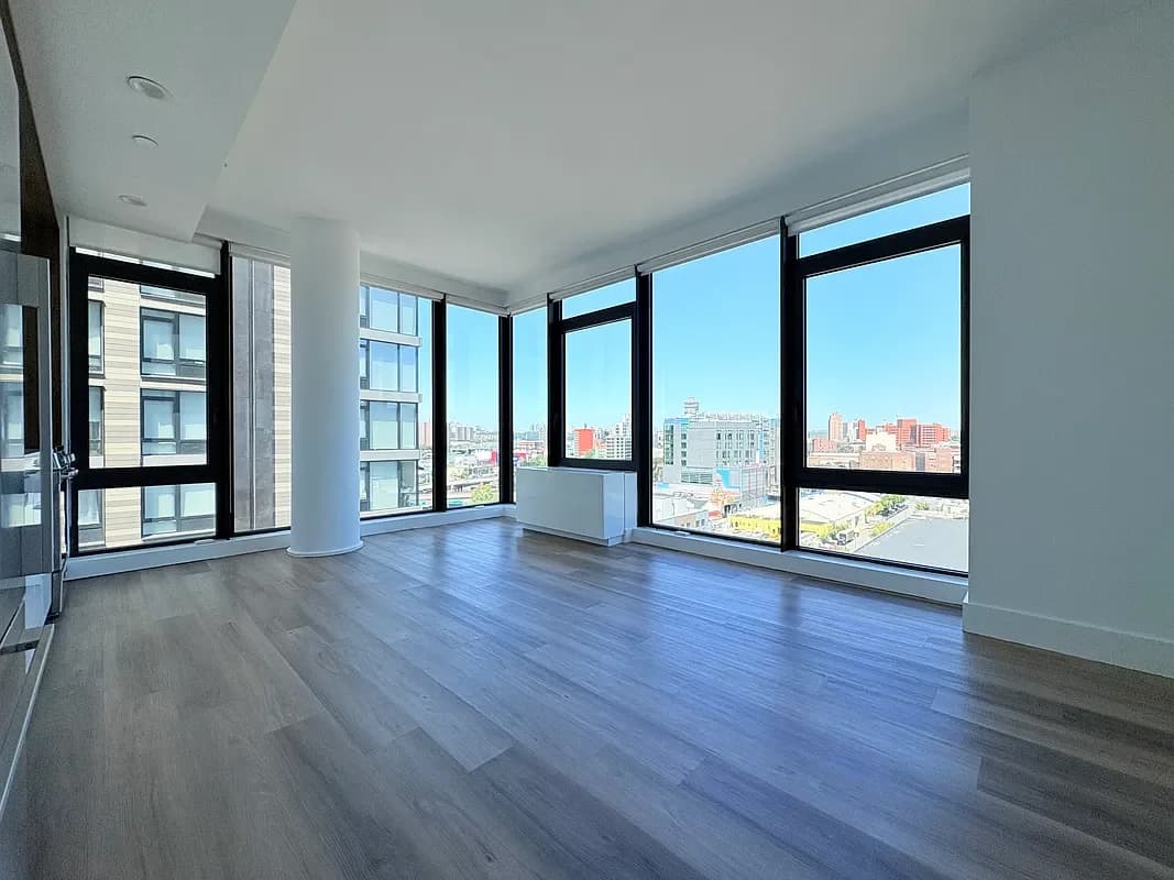 228 East 135 Street #402, Bronx, NY 10451 apartment_living_room 1