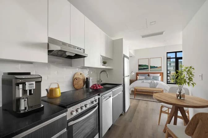 299 East 161 Street #609, The Bronx, NY 10451