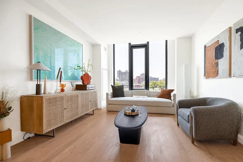 5 Lincoln Ave #E-2521, The Bronx, NY 10454 apartment_living_room 1