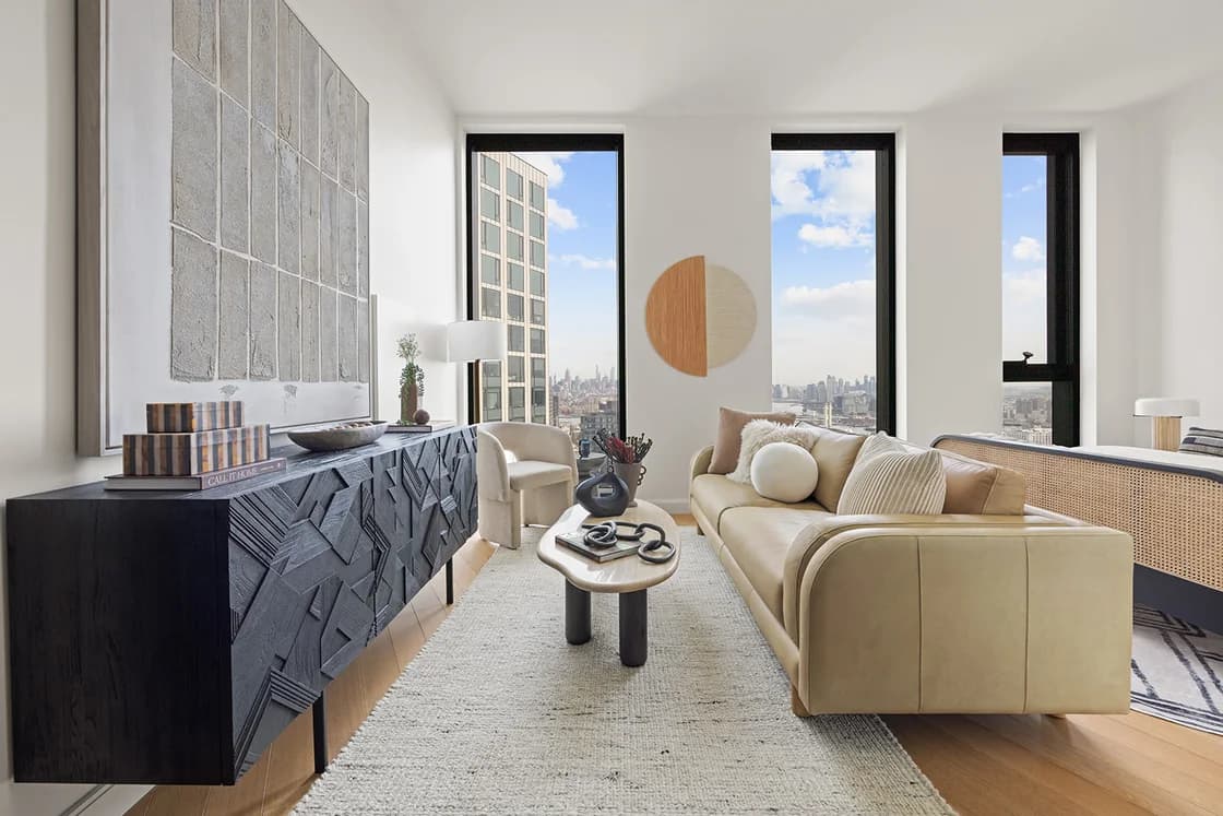 55 Fleet Street #18O, Brooklyn, NY 11201 apartment_living_room 1