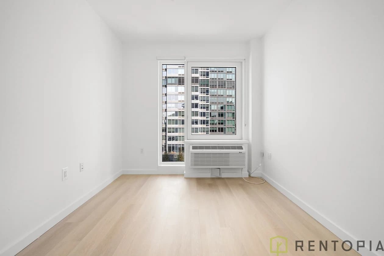 150 Lawrence Street #1001, Brooklyn, NY 11201 apartment_bedroom_room 1