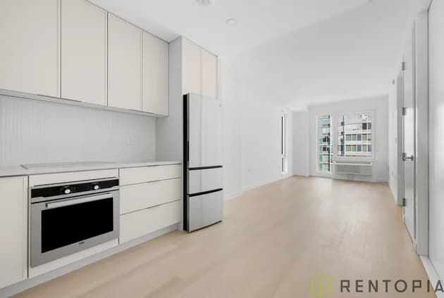 150 Lawrence Street #1101, Brooklyn, NY 11201