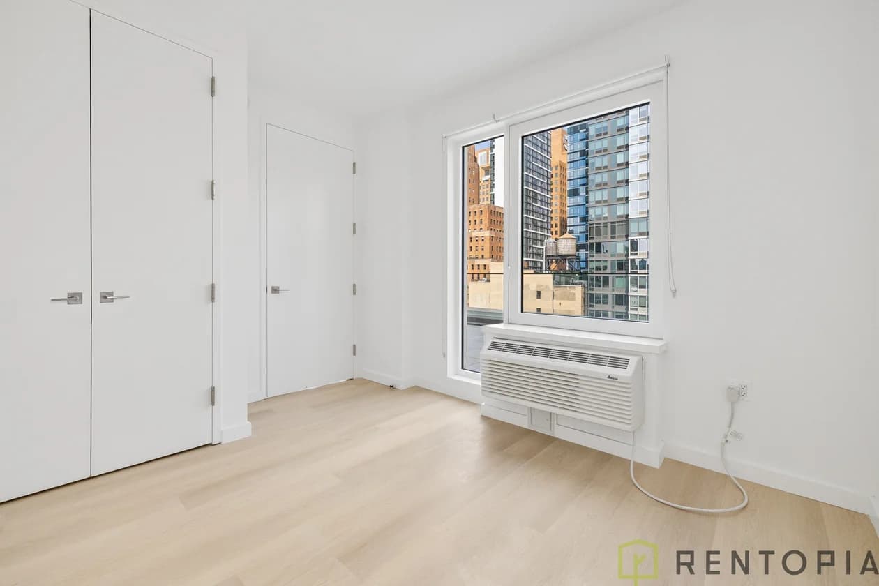 150 Lawrence Street #1901, Brooklyn, NY 11201 apartment_bedroom_room 1