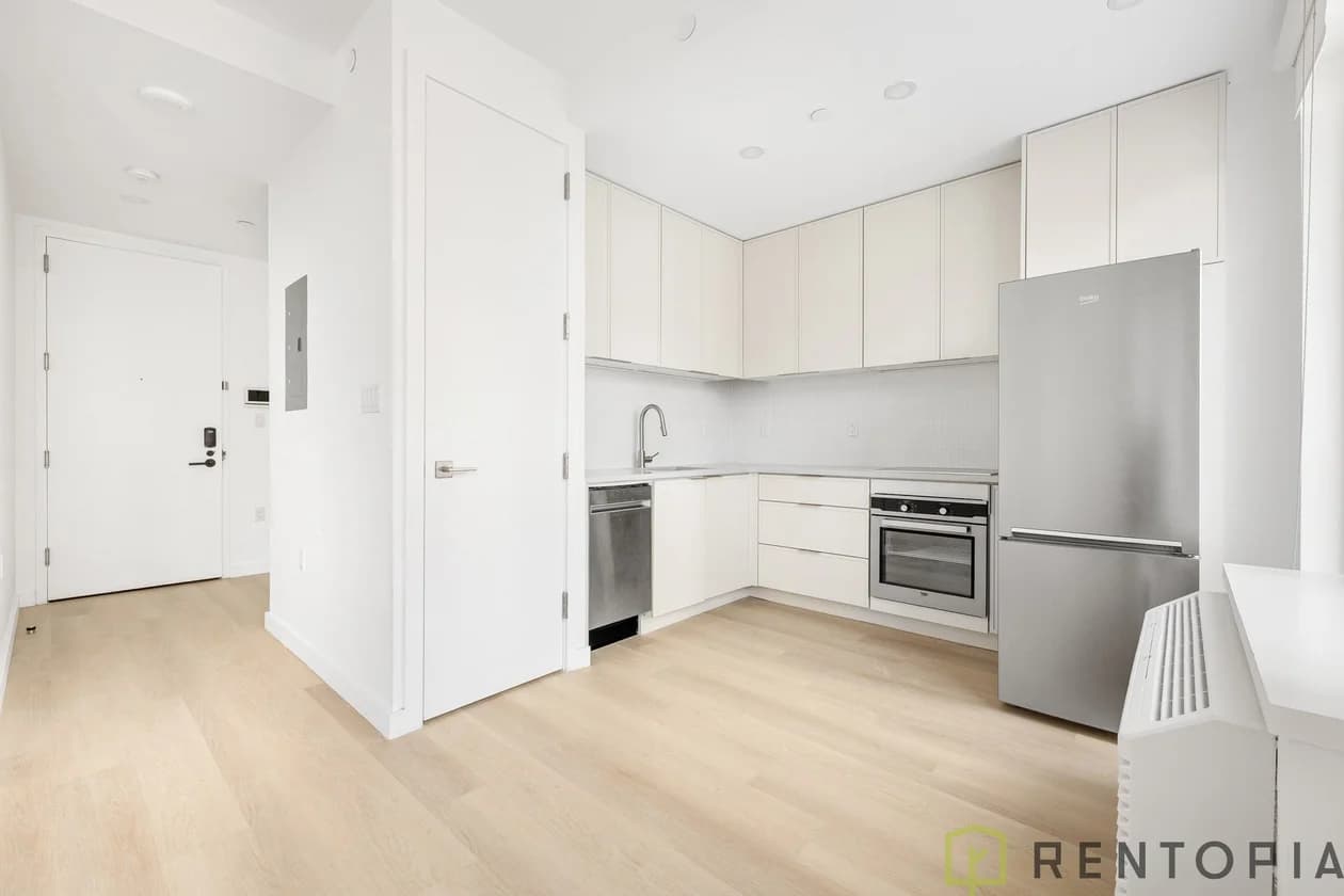 150 Lawrence Street #2101, Brooklyn, NY 11201 apartment_kitchen 1
