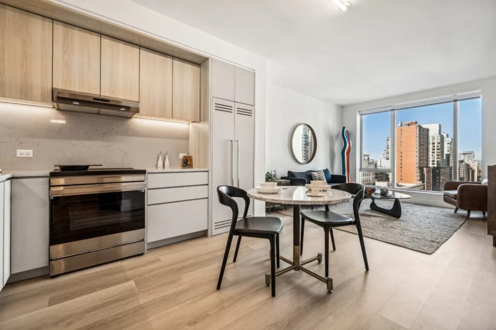 17 Hanover Pl #26H, Brooklyn, NY 11201 apartment_dining_room 1