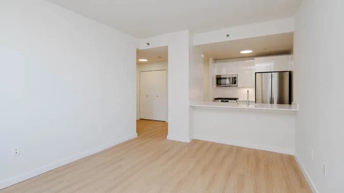 180 Montague Street #18A, Brooklyn, NY 11201