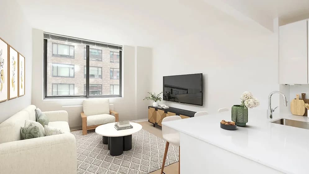 180 Montague Street #18B, Brooklyn, NY 11201 apartment_living_room 1