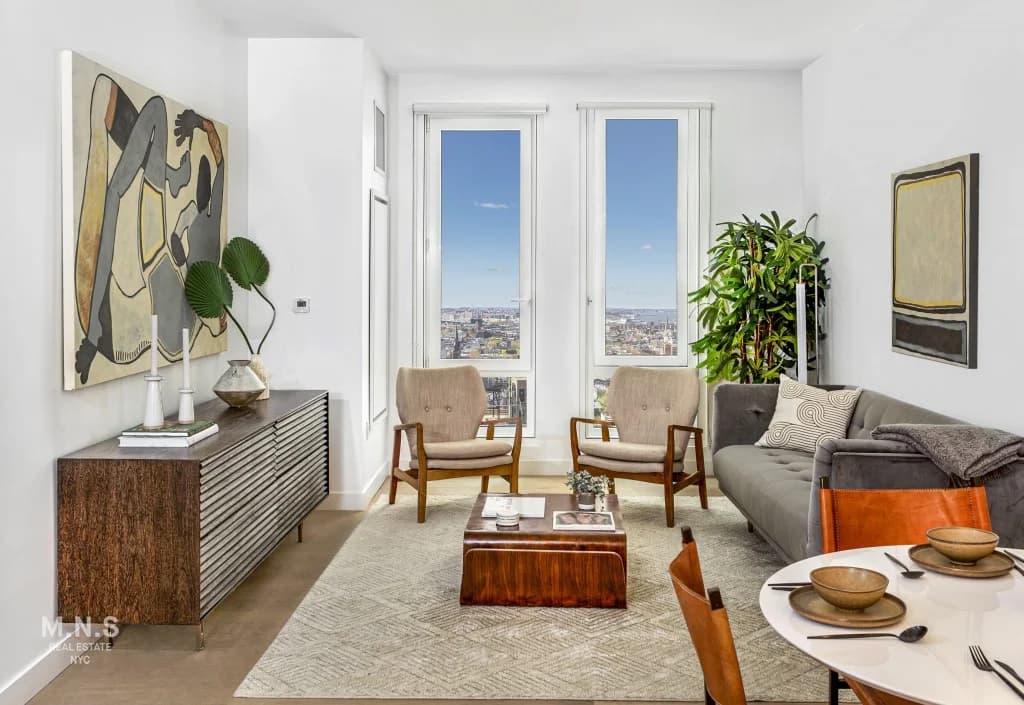 200 Montague Street #4G, Brooklyn, NY 11201 apartment_living_room 1