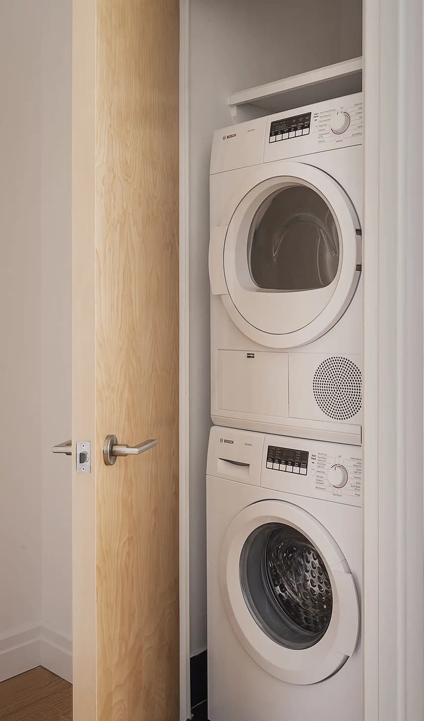 110 Livingston Street #16D, Brooklyn, NY 11201 apartment_washer_dryer 1