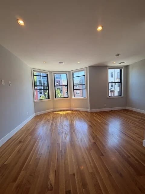 208 23 Street #2, Brooklyn, NY 11232 apartment_living_room 1