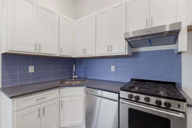 509 47 Street #1-C, Brooklyn, NY 11220