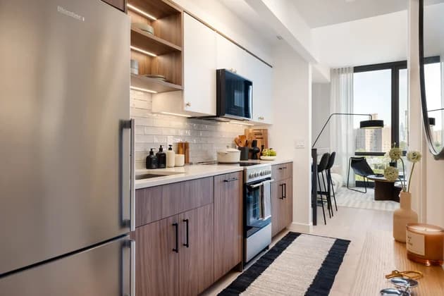 67 Prince Street #812, Brooklyn, NY 11201