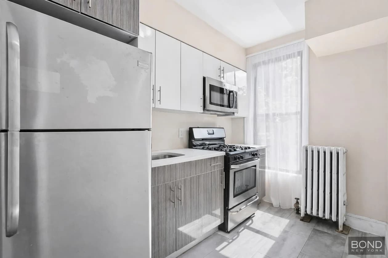 461 4 Avenue #2, Brooklyn, NY 11215 apartment_kitchen 1