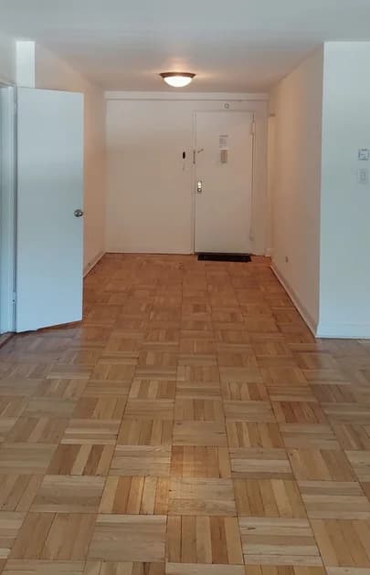 1 Prospect Park Southwest #2D, Brooklyn, NY 11215 apartment_entry 1