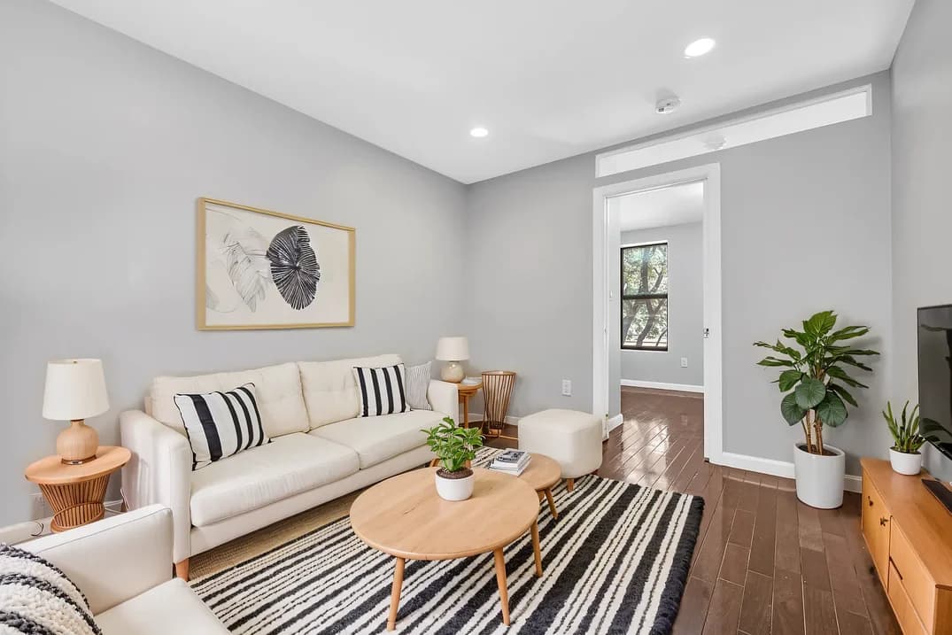 788 Classon Avenue #1L, Brooklyn, NY 11238 apartment_living_room 1