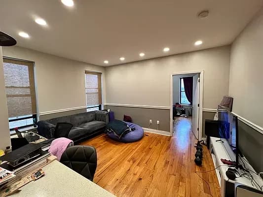 1437 Carroll Street #2C, Brooklyn, NY 11213