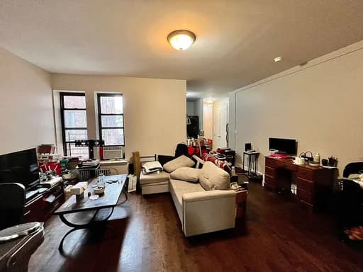 1437 Carroll Street #3B, Brooklyn, NY 11213